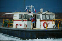Bateau pilote dans le port de Colon. © Philip Plisson / Plisson La Trinité / AA07996 - Nos reportages photos - Site [Panama]