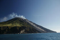Le volcan Stromboli. © Philip Plisson / Plisson La Trinité / AA08392 - Photo Galleries - Stromboli