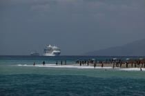 Le détroit de Messine. © Philip Plisson / Plisson La Trinité / AA08486 - Photo Galleries - Big Cruises