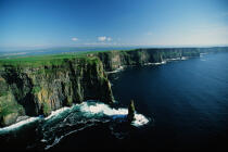 Les Cliffs of Moher. © Philip Plisson / Plisson La Trinité / AA08496 - Nos reportages photos - Irlande, l'île verte