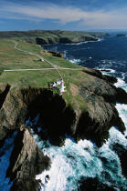 Le phare de Arramore en Irlande. © Philip Plisson / Plisson La Trinité / AA08586 - Nos reportages photos - Couleur