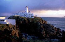 Le phare de Fanad Head en Irlande. © Philip Plisson / Plisson La Trinité / AA08588 - Nos reportages photos - Couleur
