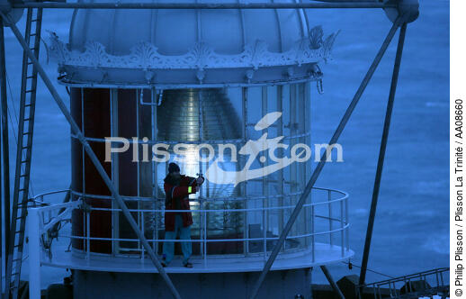 Gardien sur Kéréon. - © Philip Plisson / Plisson La Trinité / AA08660 - Nos reportages photos - Mer d'Iroise
