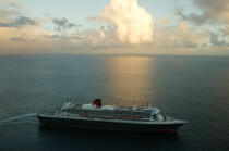 Le Queen Mary II. © Philip Plisson / Plisson La Trinité / AA08691 - Nos reportages photos - Antilles [Les]