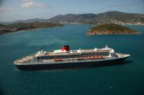 Le Queen Mary II aux Antilles. © Philip Plisson / Plisson La Trinité / AA08700 - Photo Galleries - Big Cruises