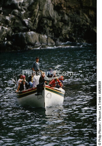 Pêche aux Açores. - © Philip Plisson / Plisson La Trinité / AA08859 - Nos reportages photos - Homme