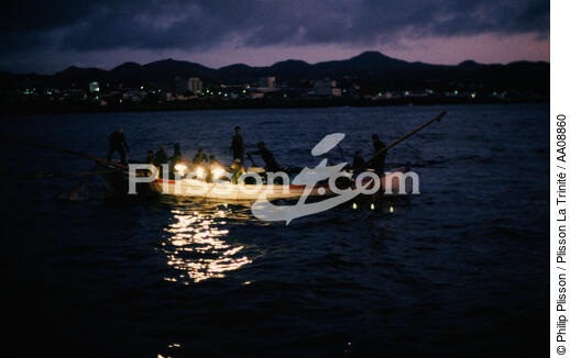 Pêche aux Açores. - © Philip Plisson / Plisson La Trinité / AA08860 - Nos reportages photos - Pêche au lamparo