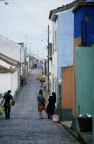Scène de rue aux Açores. © Philip Plisson / Plisson La Trinité / AA08871 - Photo Galleries - Sao Miguel