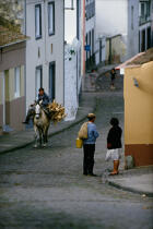 Scène de vie aux Açores. © Philip Plisson / Plisson La Trinité / AA08899 - Photo Galleries - Author