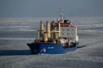 Brise-glace en Mer Baltique. © Philip Plisson / Plisson La Trinité / AA09096 - Photo Galleries - Ice