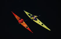 Promenade en kayac. © Philip Plisson / Plisson La Trinité / AA09145 - Photo Galleries - Nautical sports