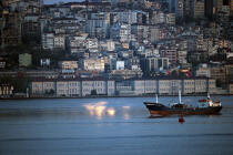 Trafic sur le Bosphore. © Philip Plisson / Plisson La Trinité / AA09409 - Nos reportages photos - Istanbul