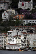 Houses in Istanbul. © Philip Plisson / Plisson La Trinité / AA09419 - Photo Galleries - Bosphorus