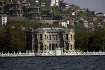 Palais à Istanbul. © Philip Plisson / Plisson La Trinité / AA09434 - Nos reportages photos - Istanbul, le détroit du Bosphore