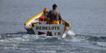 Canot de pêche. © Philip Plisson / Plisson La Trinité / AA09750 - Nos reportages photos - Manche [La]