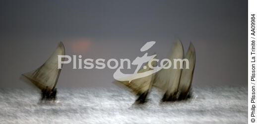 Jangadas in fishing. - © Philip Plisson / Plisson La Trinité / AA09984 - Photo Galleries - Jangadas from Brazil