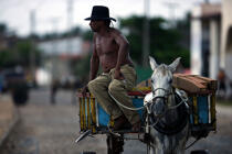 Dans les rues de Camocin. © Philip Plisson / Plisson La Trinité / AA10133 - Nos reportages photos - Brésil