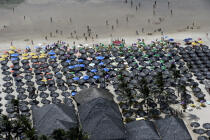 Beach of parasols in Fortaleza. © Philip Plisson / Plisson La Trinité / AA10195 - Photo Galleries - Brazil