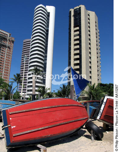 Plage aux pieds des buidings de Fortaleza. - © Philip Plisson / Plisson La Trinité / AA10267 - Nos reportages photos - Jangada