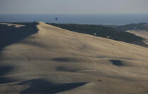 Parapente la Dune du Pilat. © Philip Plisson / Plisson La Trinité / AA10346 - Nos reportages photos - Gironde