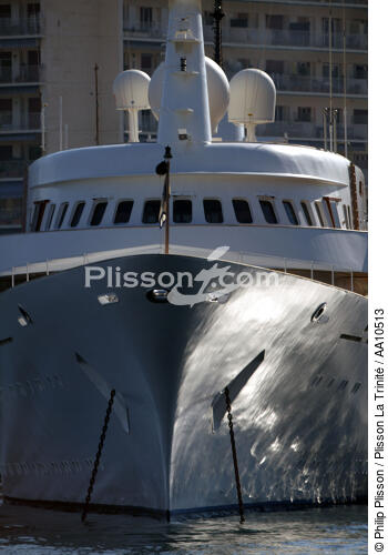 Dans le port de Monaco. - © Philip Plisson / Plisson La Trinité / AA10513 - Nos reportages photos - Monaco Classic Week 2011