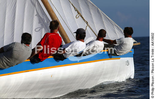 Balenière aux Açores. - © Philip Plisson / Plisson La Trinité / AA10602 - Nos reportages photos - Manoeuvre