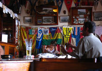 Le Café Sport "Chez Peter" à Horta. © Philip Plisson / Plisson La Trinité / AA10641 - Nos reportages photos - Pavillon