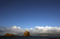 Rocks in front of Pico island in the Azores. © Philip Plisson / Plisson La Trinité / AA10659 - Photo Galleries - Calm sea