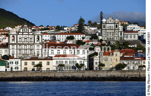La ville d' Horta aux Açores. - © Philip Plisson / Plisson La Trinité / AA10691 - Nos reportages photos - Portugal