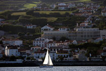 La ville d' Horta aux Açores. © Philip Plisson / Plisson La Trinité / AA10709 - Nos reportages photos - Portugal