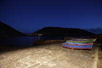 Nuit sur le port d' Horta aux Açores. © Philip Plisson / Plisson La Trinité / AA10716 - Nos reportages photos - Les îles de Faial et Pico aux Açores