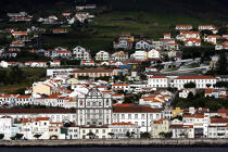 La ville d' Horta aux Açores. © Philip Plisson / Plisson La Trinité / AA10741 - Nos reportages photos - Les îles de Faial et Pico aux Açores