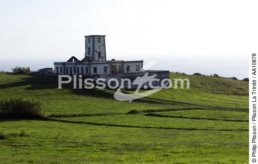 Le phare de la pointe de Ribeirinha sur Faial aux Açores. - © Philip Plisson / Plisson La Trinité / AA10878 - Nos reportages photos - Pointe de Ribeirinha