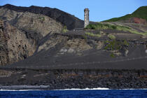 La pointe Dos Capelinhos sur Faial aux Açores. © Philip Plisson / Plisson La Trinité / AA10883 - Nos reportages photos - Faial
