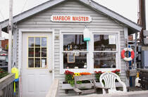 The Harbour Master of Camden in Maine. © Philip Plisson / Plisson La Trinité / AA10894 - Photo Galleries - Buoy