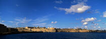 The port Valletta and its fortifications in Malta. © Philip Plisson / Plisson La Trinité / AA11013 - Photo Galleries - Blue sky