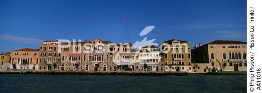 Venise. - © Philip Plisson / Plisson La Trinité / AA11016 - Nos reportages photos - Venise sous tous les angles