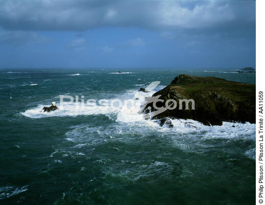 The headland of Grouin. - © Philip Plisson / Plisson La Trinité / AA11059 - Photo Galleries - Wild coast