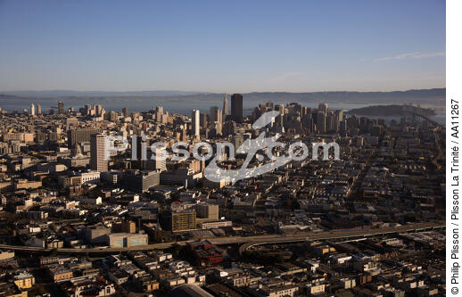 San Francisco. - © Philip Plisson / Plisson La Trinité / AA11267 - Nos reportages photos - Immeuble
