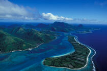 Raiatea in Polynesia. © Philip Plisson / Plisson La Trinité / AA11349 - Photo Galleries - Coral reef