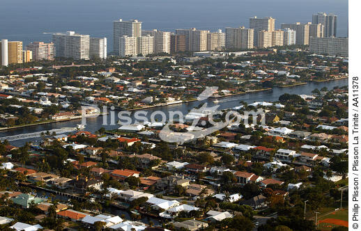 Miami. - © Philip Plisson / Plisson La Trinité / AA11378 - Photo Galleries - Building