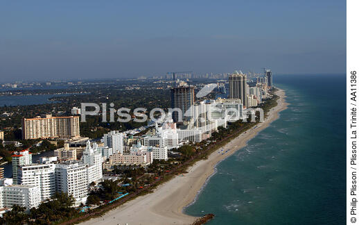 Miami. - © Philip Plisson / Plisson La Trinité / AA11386 - Nos reportages photos - Ville [Floride]