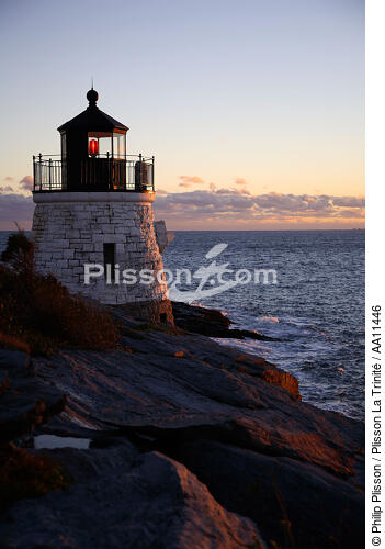 Le phare de Castle Hill Light à Newport. - © Philip Plisson / Plisson La Trinité / AA11446 - Nos reportages photos - Couleurs d'Automne en Nouvelle Angleterre