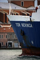 Cargo à Venise. © Philip Plisson / Plisson La Trinité / AA11514 - Nos reportages photos - Venise sous tous les angles
