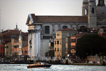 L'Eglise Santa Maria della salute à Venise. © Philip Plisson / Plisson La Trinité / AA11524 - Nos reportages photos - Venise sous tous les angles