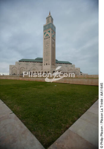 La Mosquée Hassan II à Casablanca. - © Philip Plisson / Plisson La Trinité / AA11645 - Nos reportages photos - Ville [Maroc]