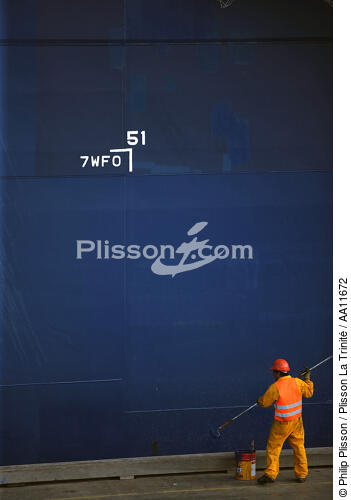 Porte-conteneurs à Malte. - © Philip Plisson / Plisson La Trinité / AA11672 - Nos reportages photos - Le CMA CGM Marco Polo