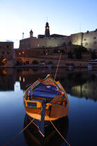 Fin de journée sur Malte. © Philip Plisson / Plisson La Trinité / AA11709 - Nos reportages photos - Crépuscule