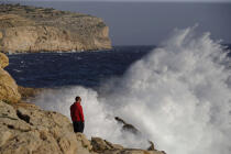 Côte sauvage de Malte. © Philip Plisson / Plisson La Trinité / AA11719 - Nos reportages photos - Ecume