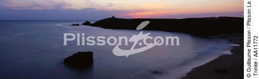 The headland of Percho. - © Guillaume Plisson / Plisson La Trinité / AA11772 - Photo Galleries - Wild coast